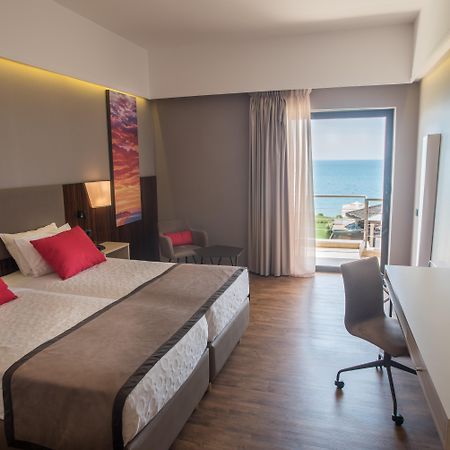 Ramada Plaza By Wyndham Thraki Hotel Alexandroúpolis Luaran gambar A room at the hotel