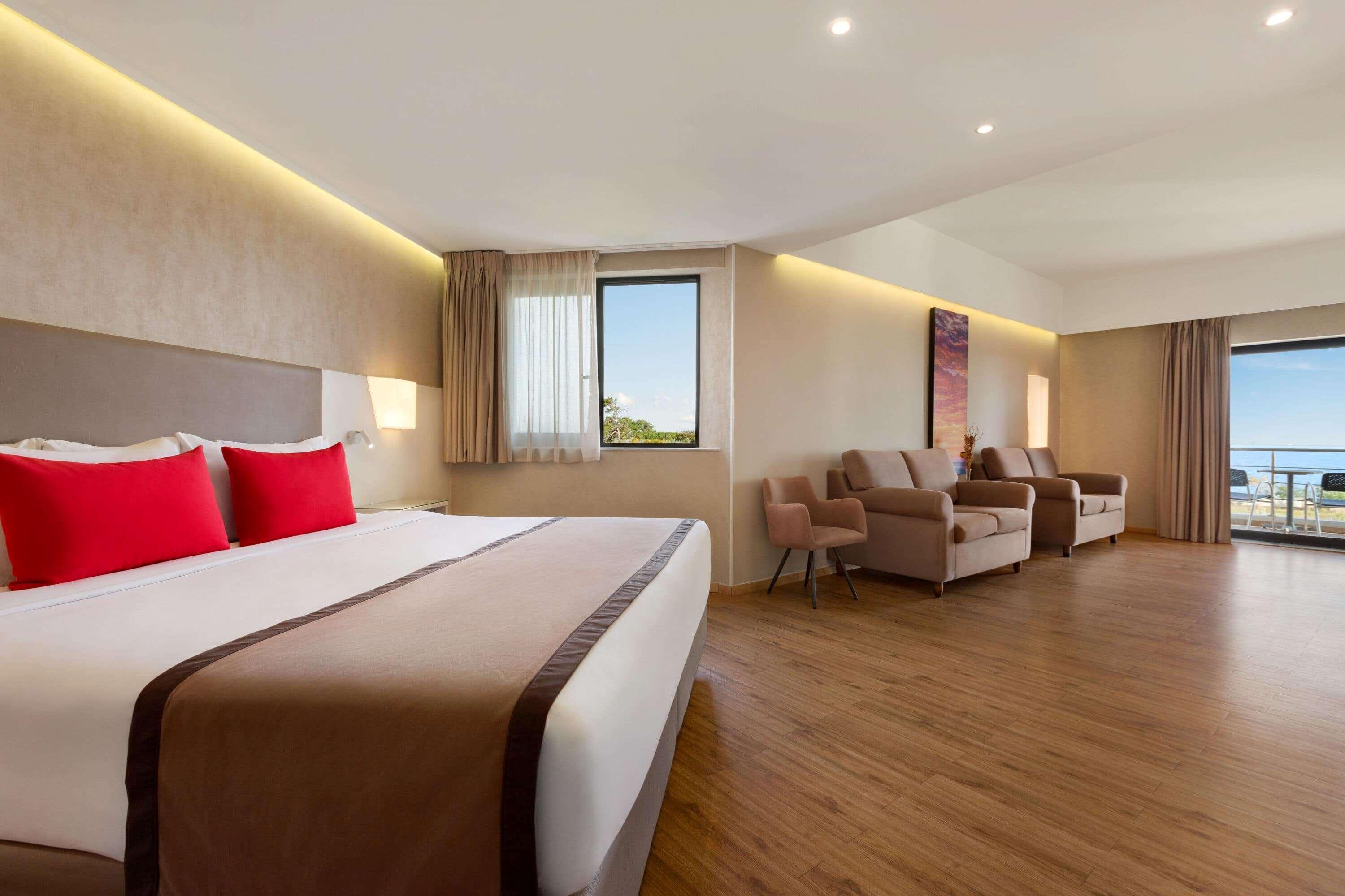 Ramada Plaza By Wyndham Thraki Hotel Alexandroúpolis Luaran gambar Suite