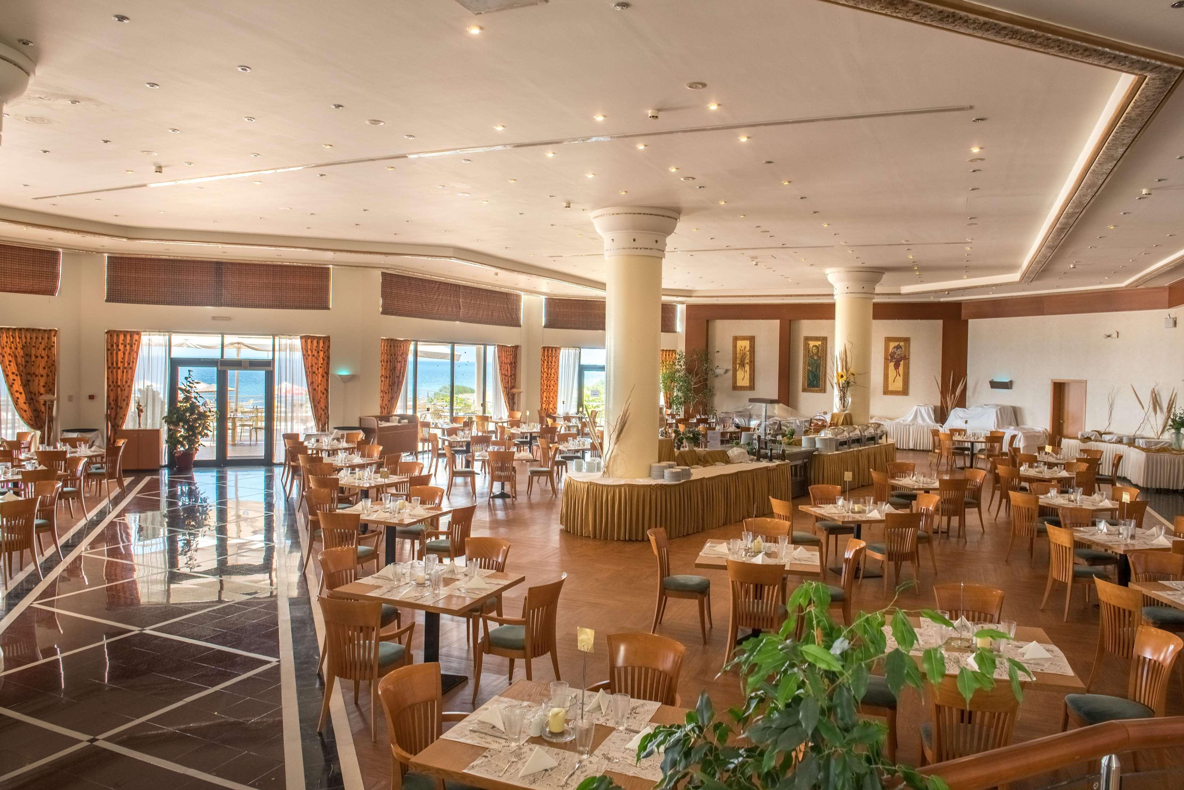 Ramada Plaza By Wyndham Thraki Hotel Alexandroúpolis Luaran gambar The restaurant