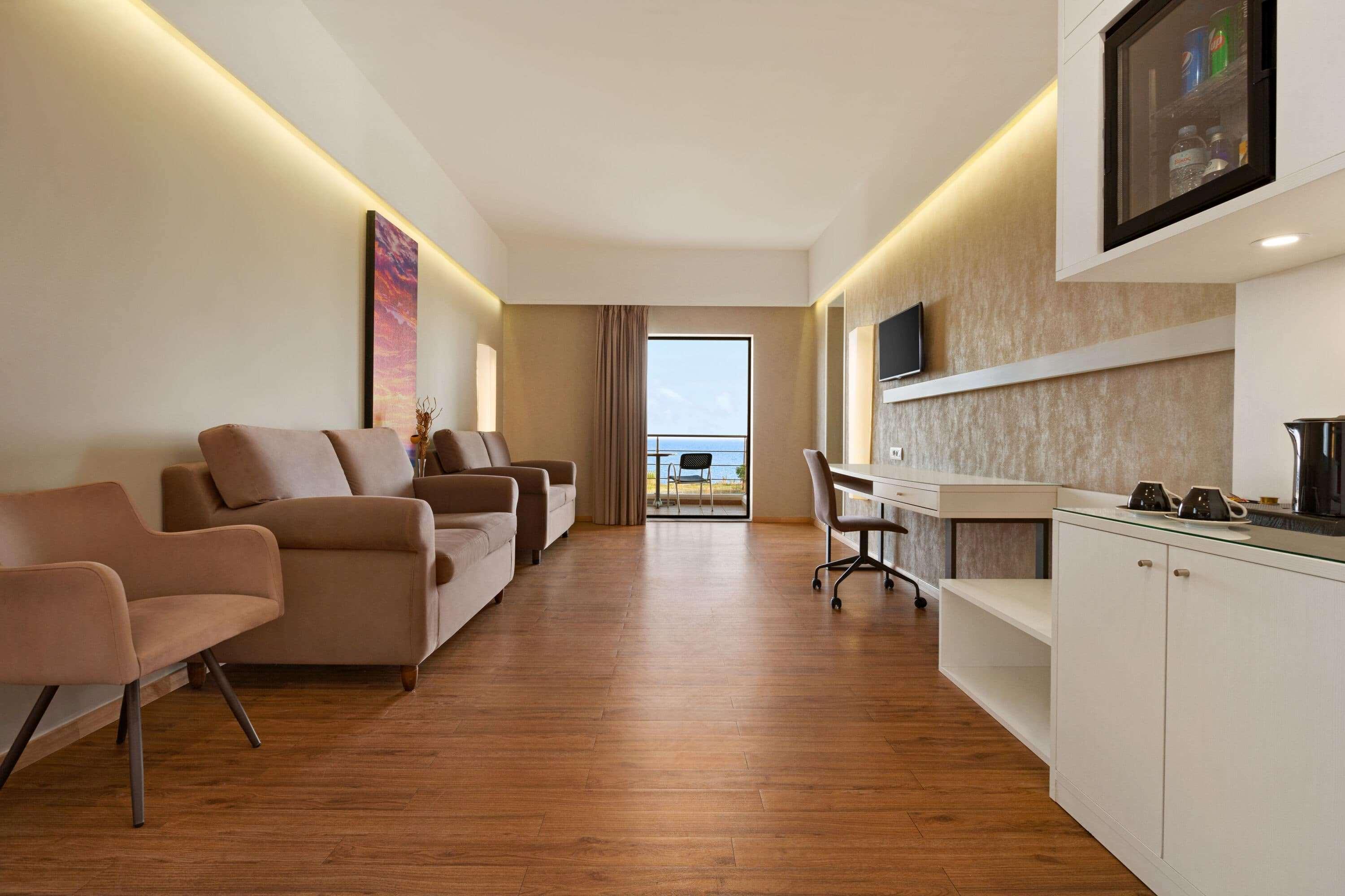 Ramada Plaza By Wyndham Thraki Hotel Alexandroúpolis Luaran gambar A typical hotel room