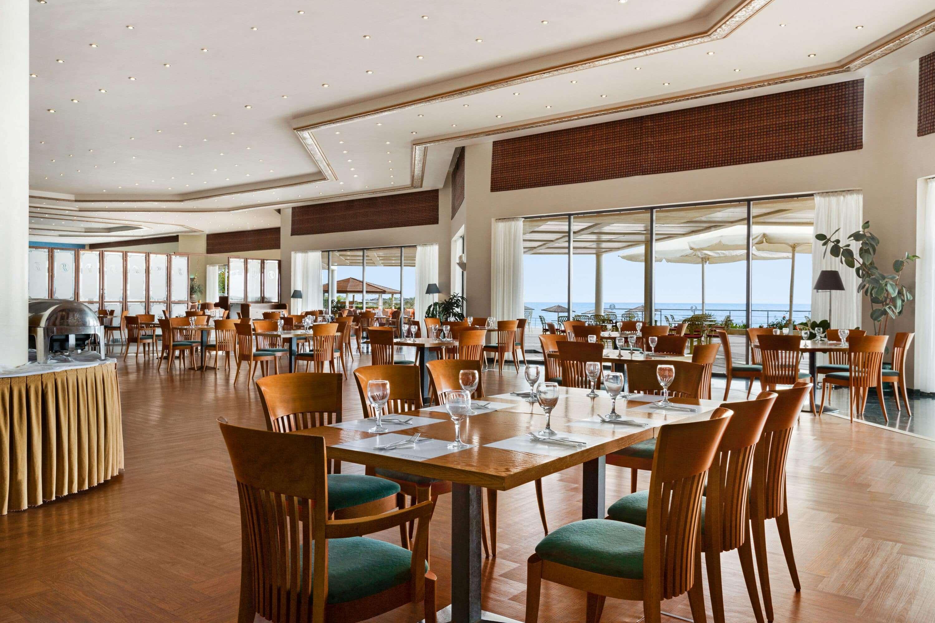 Ramada Plaza By Wyndham Thraki Hotel Alexandroúpolis Luaran gambar The restaurant