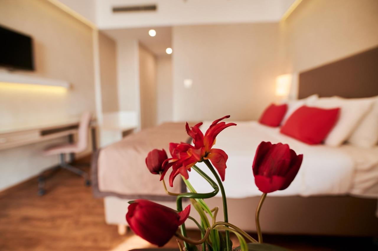 Ramada Plaza By Wyndham Thraki Hotel Alexandroúpolis Luaran gambar A room at the hotel