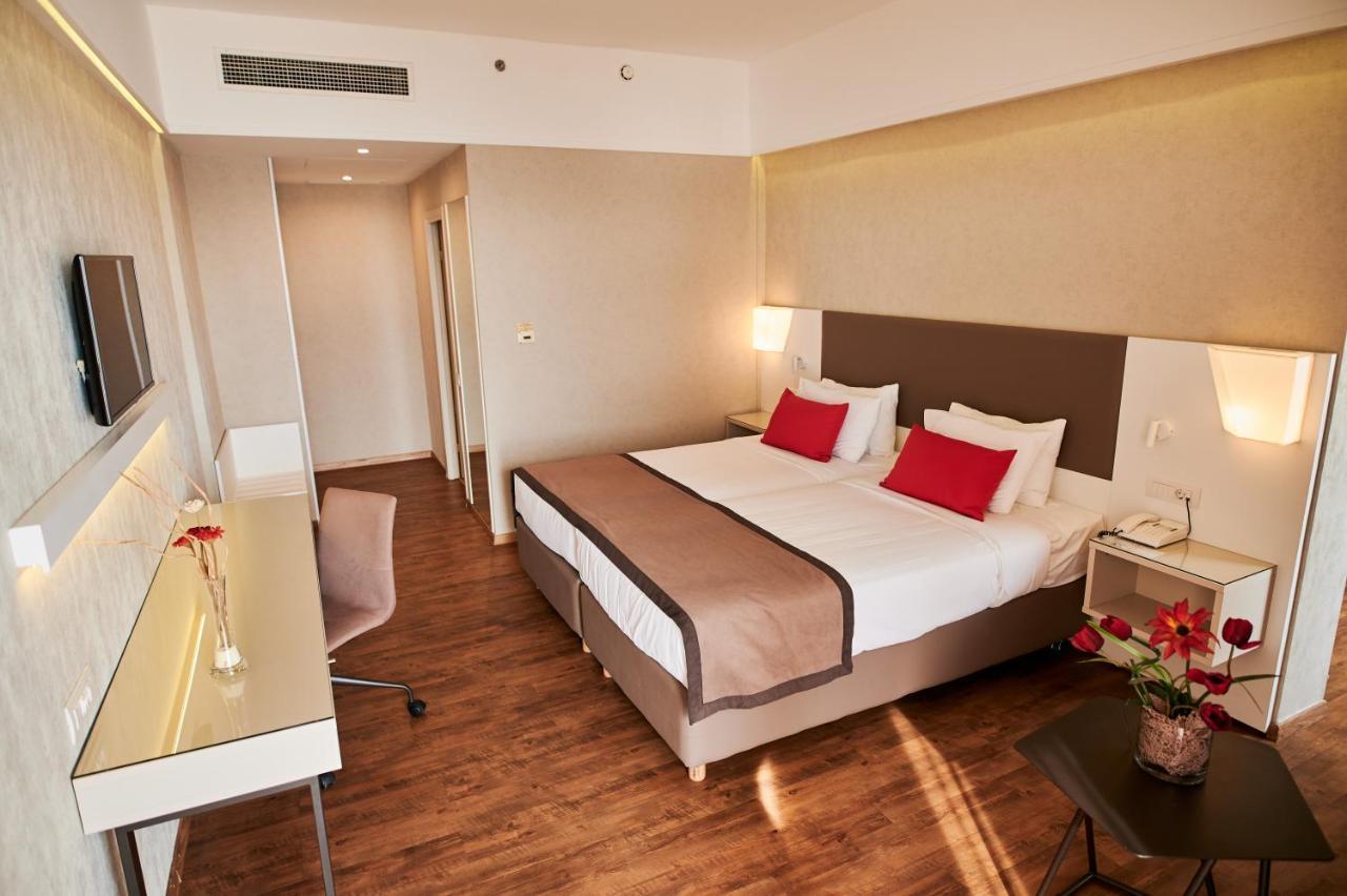 Ramada Plaza By Wyndham Thraki Hotel Alexandroúpolis Luaran gambar A room at the hotel
